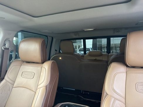 Used 2024 RAM 2500 Limited w/ Safety Group image 8