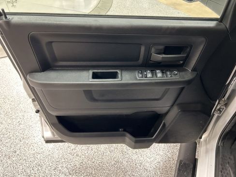 Used 2022 RAM 2500 Tradesman w/ Protection Group image 13