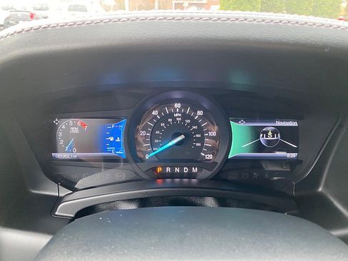 Certified 2017 Ford Expedition EL Platinum image 23