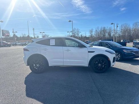 Used 2024 Jaguar E-PACE R-Dynamic SE image 3