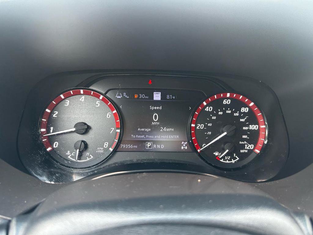 Used 2022 Nissan Frontier PRO-4X w/ Pro-4X Premium Package AWD/4WD image 19