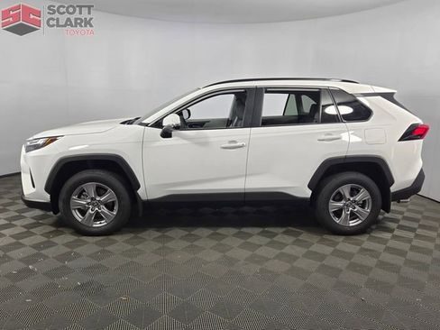 New 2025 Toyota RAV4 XLE image 4