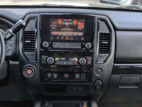 Used 2024 Nissan Titan SV w/ SV Bronze Edition Package RWD image 17