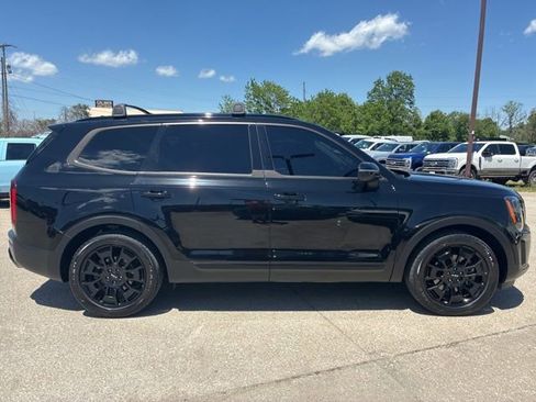 Used 2022 Kia Telluride EX w/ EX Premium Package AWD/4WD image 11