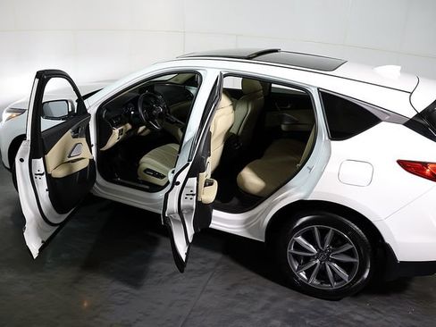 Certified 2024 Acura RDX SH-AWD w/ Technology Package image 5