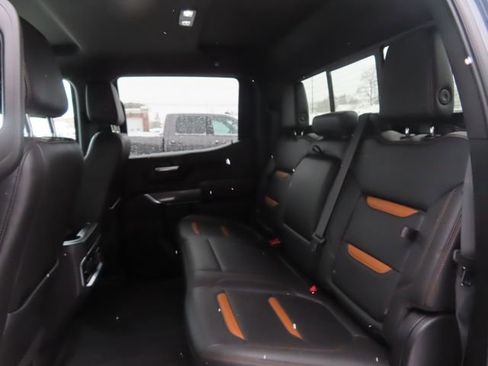 Used 2020 GMC Sierra 1500 AT4 w/ AT4 Premium Package image 23