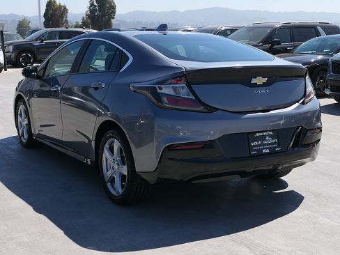 Used 2019 Chevrolet Volt LT FWD image 6