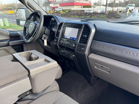 Used 2021 Ford F250 XLT AWD/4WD image 8