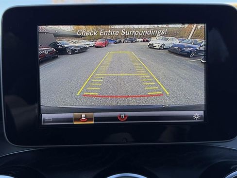 Used 2019 Mercedes-Benz GLC 300 4MATIC image 62