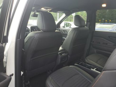 Certified 2025 Nissan Pathfinder Rock Creek AWD/4WD image 8