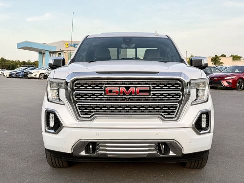 Used 2020 GMC Sierra 1500 Denali w/ Denali Ultimate Package AWD/4WD image 7