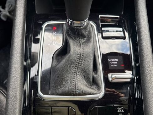 New 2026 Jeep Compass Latitude image 18