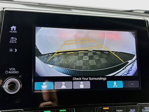 Used 2019 Honda Odyssey Touring image 14
