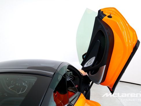 New 2026 McLaren GTS RWD image 18