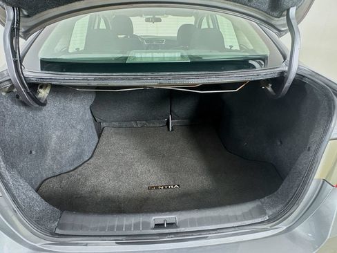 Used 2018 Nissan Sentra S w/ S Midnight Style Package FWD image 29