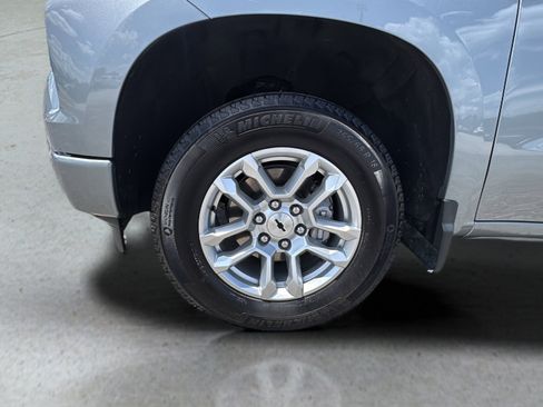 Used 2026 Chevrolet Silverado 1500 RST AWD/4WD image 15