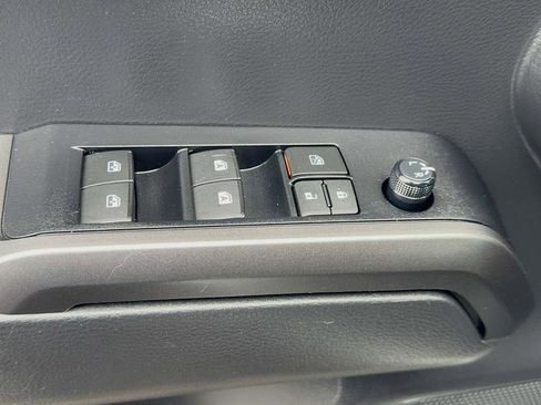 Certified 2022 Toyota Tacoma TRD Off-Road image 22