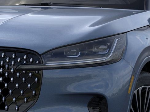 New 2026 Lincoln Aviator Black Label w/ Dynamic Handling Package AWD/4WD image 18
