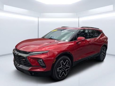 Used 2025 Chevrolet Blazer RS w/ Enhanced Convenience Package FWD image 7