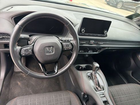 Used 2023 Honda HR-V Sport image 11