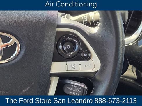 Used 2017 Toyota Prius Prime Premium FWD image 21