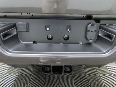 Used 2022 RAM 3500 Laramie w/ Safety Group B image 37