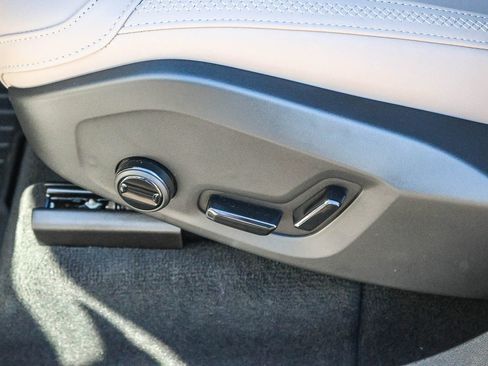 New 2026 Volvo XC90 B5 Plus image 29