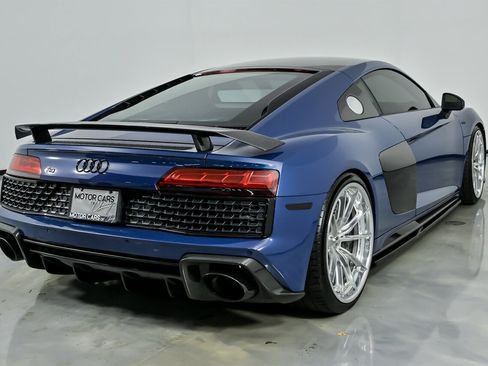 Used 2022 Audi R8 V10 performance image 12