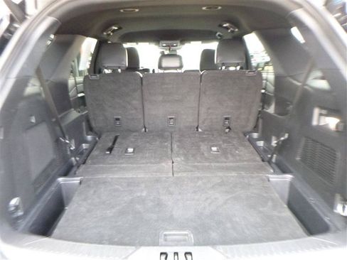 Used 2025 Ford Explorer ST-Line w/ ST-Line Street Pack AWD/4WD image 22