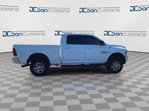 Used 2017 RAM 2500 SLT AWD/4WD image 9