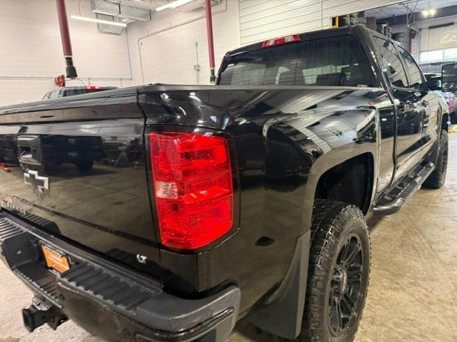 Used 2017 Chevrolet Silverado 2500 LT w/ Midnight Edition AWD/4WD image 24