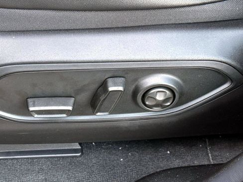 New 2025 Jeep Grand Cherokee Limited image 11