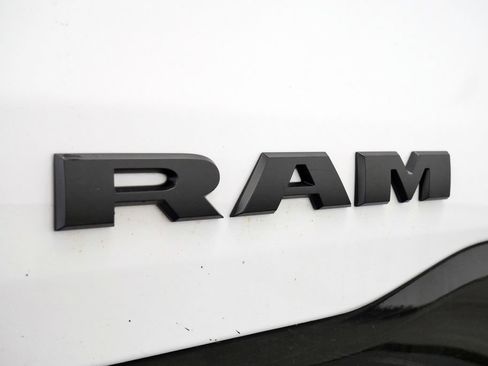 Used 2019 RAM 1500 Rebel AWD/4WD image 9