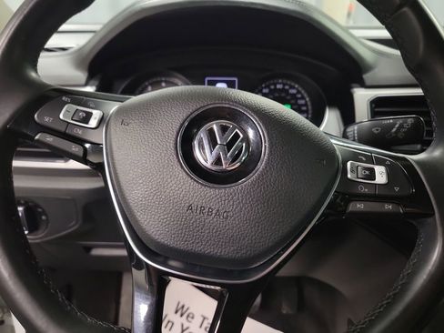 Used 2018 Volkswagen Atlas SEL image 20