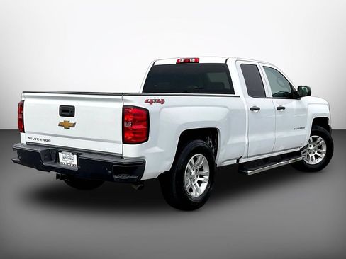 Used 2019 Chevrolet Silverado 1500 W/T w/ WT Convenience Package AWD/4WD image 6