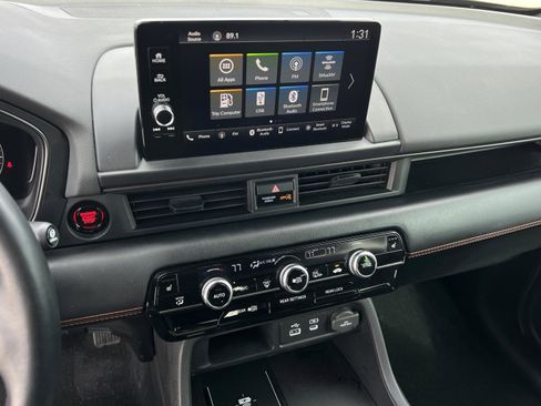 Used 2024 Honda Pilot TrailSport image 24