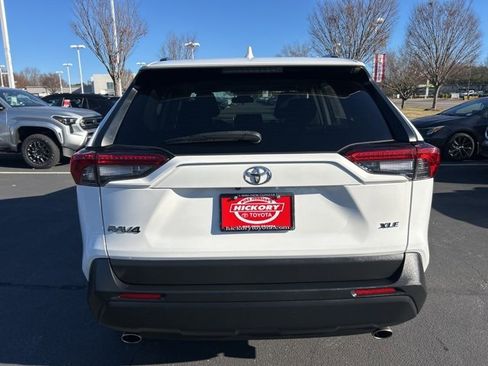 Used 2024 Toyota RAV4 XLE image 6