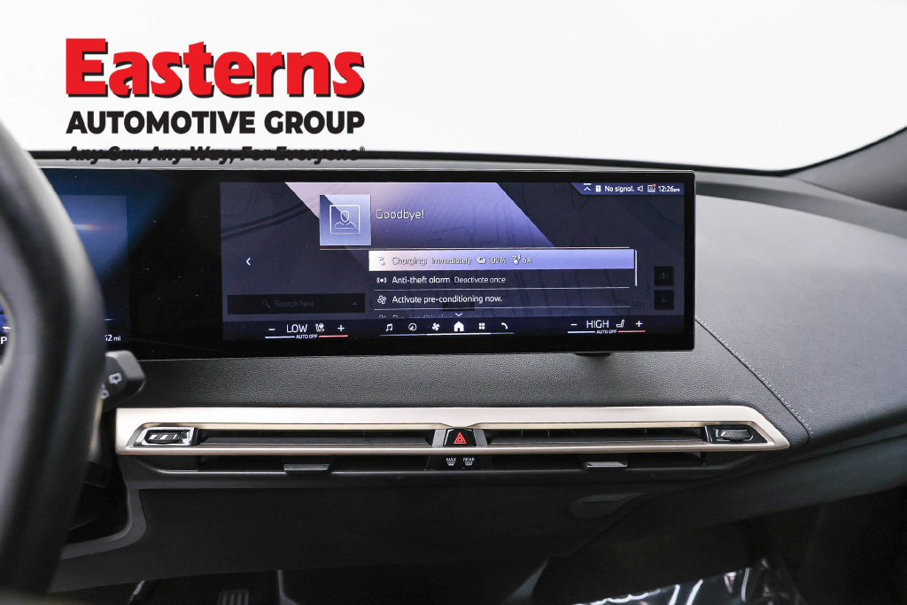 Used 2024 BMW iX xDrive50 AWD/4WD image 13