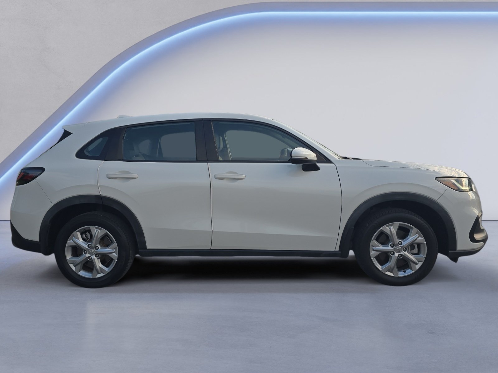Used 2023 Honda HR-V LX image 7