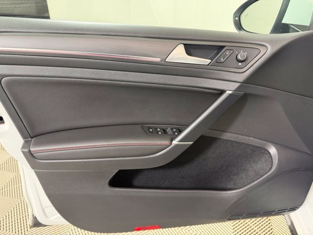 Used 2020 Volkswagen GTI Autobahn FWD image 19
