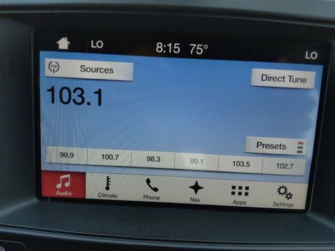 Used 2017 Ford Explorer XLT w/ Equipment Group 202A FWD image 25