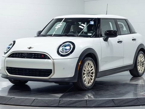 Used 2025 MINI Cooper S FWD image 6