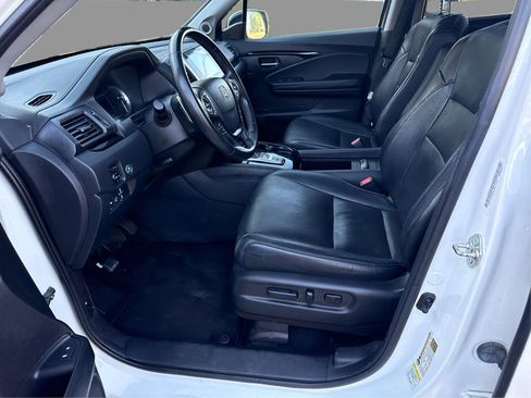 Used 2016 Honda Pilot Elite image 10