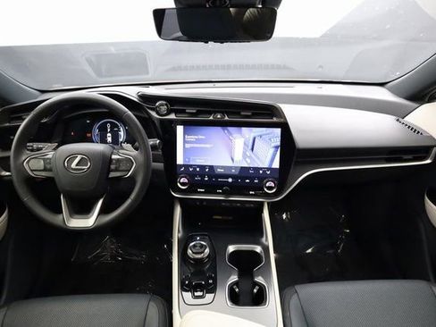 Used 2023 Lexus RZ 450e Premium w/ Technology Package image 13