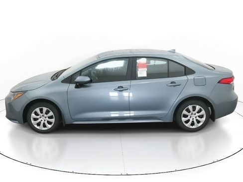 New 2026 Toyota Corolla LE image 3