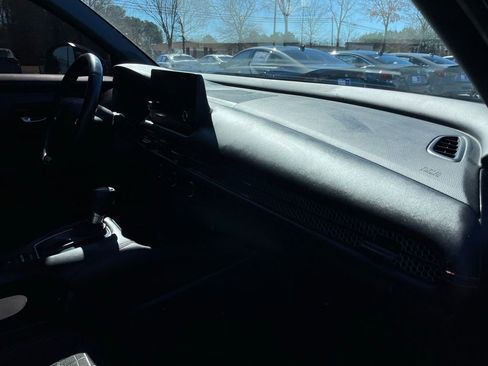 Certified 2024 Honda HR-V Sport image 29