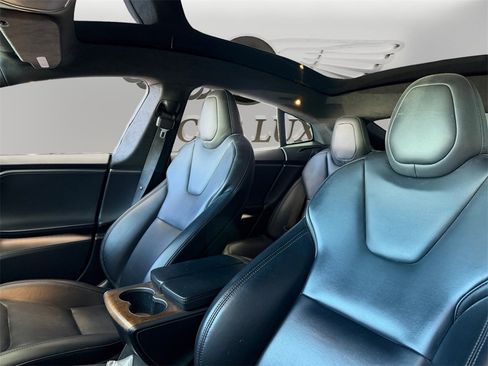 Used 2020 Tesla Model S Performance image 8