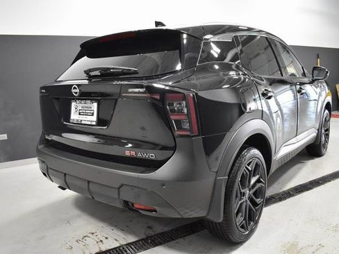 Certified 2025 Nissan Kicks SR image 8