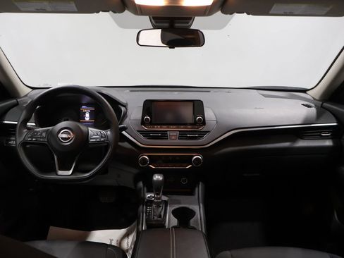 Used 2024 Nissan Altima 2.5 S image 15