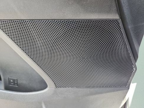 New 2026 Kia Sorento LX FWD image 25